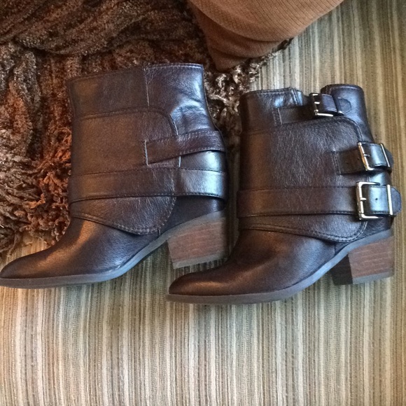 Jessica Simpson Brown Booties - Picture 1 of 3